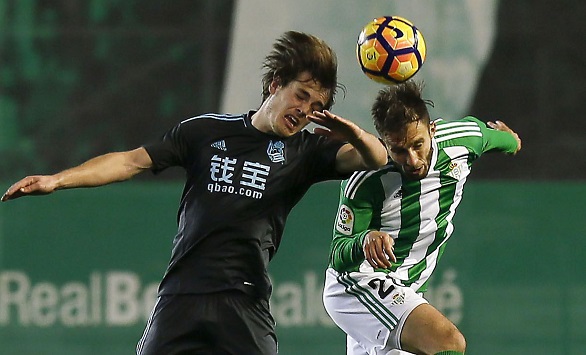 La Real gana al Betis y se mete en los puestos de Liga de Campeones | 2-3