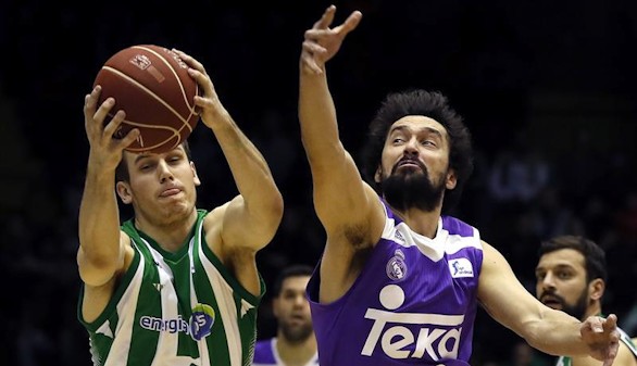 El líder cae en Sevilla y el Barcelona se asegura la Copa