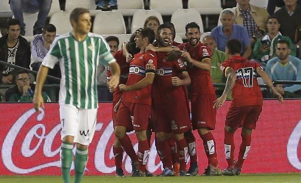 El Espanyol rompe su mala racha y frena al Betis | 1-3