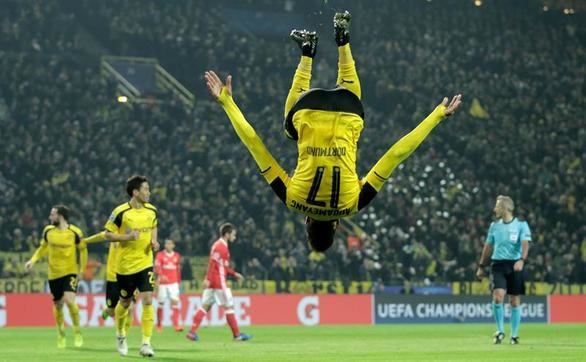Un festival de Aubameyang sentencia al Benfica |4-0