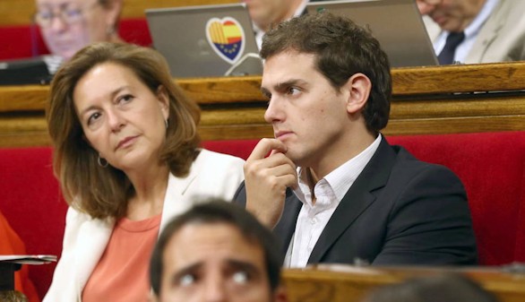 Carina Mejías (C's) denuncia a Oriol Pujol por amenazas