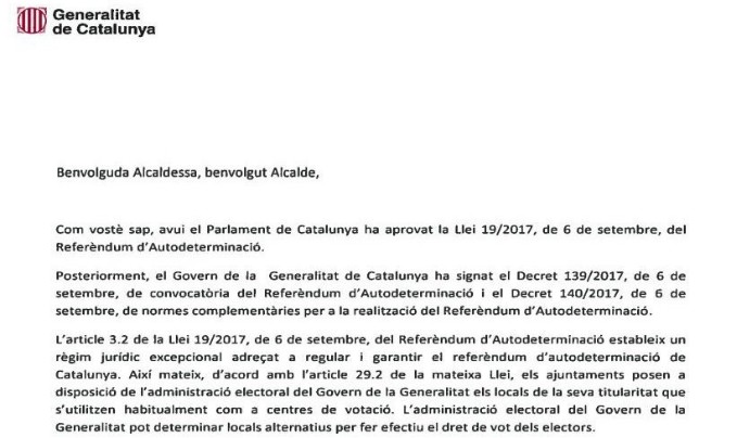 El Govern obliga a los alcaldes a ceder sus locales para el 1-O