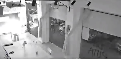 Atacan con cócteles molotov la sede de Podemos en Cartagena