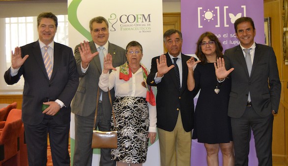 Las farmacias madrileñas apoyan la campaña ‘Frena el sol, frena el lupus’