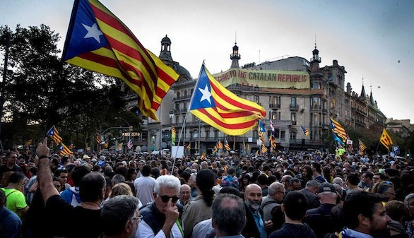 El TC multa con 12.000 euros diarios a los organizadores del 1-O