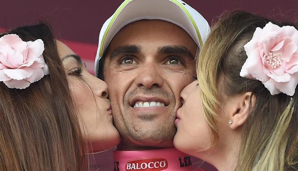 Giro de Italia: Contador se viste de rosa en la primera llegada en alto
