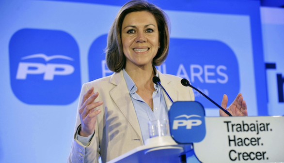 Cospedal alerta de 'grandes pactos' contra el Partido Popular