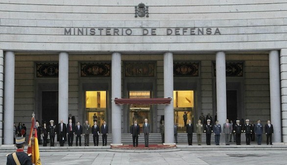 El TSJ de Madrid condena a Defensa a indemnizar a una interina como si fuera fija