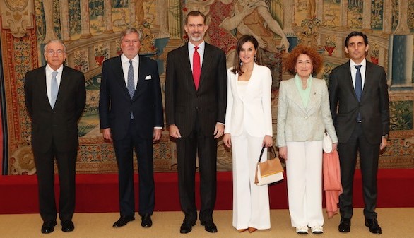 Los Reyes presiden la presentación del Diccionario Biográfico Electrónico