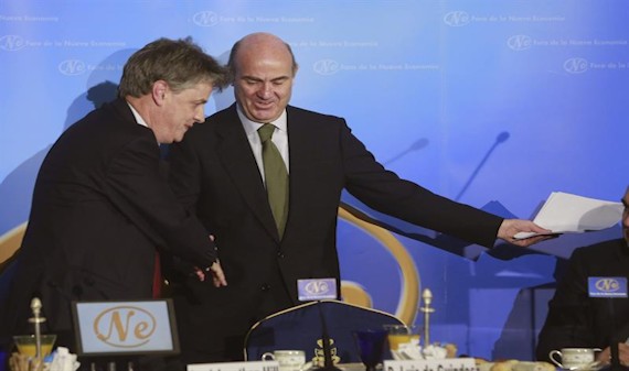 Bruselas apoya a De Guindos como presidente del Eurogrupo