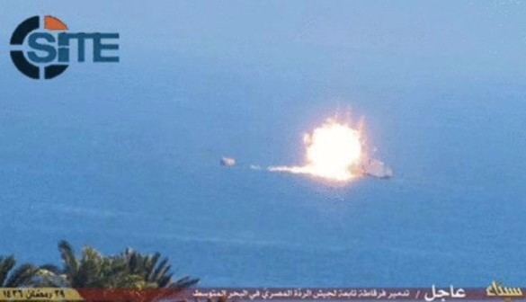 Estado Islámico asegura haber hundido con un misil un navío egipcio
