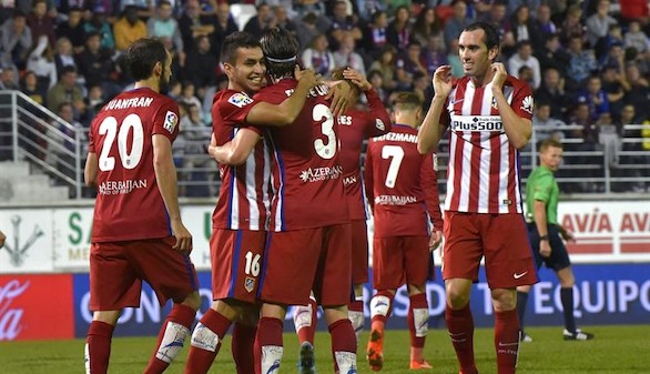 Correa y Torres relanzan al Atlético en Eibar