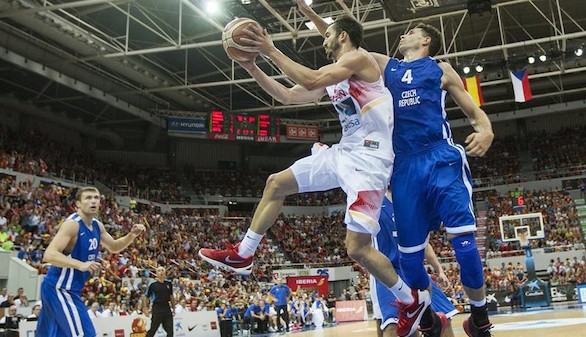 España cierra los amistosos para el Eurobasket con pleno de victorias