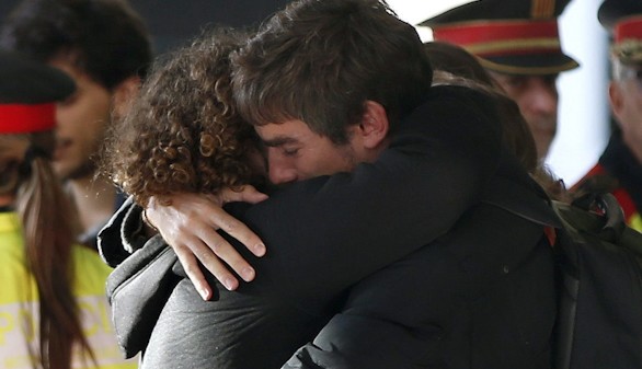 Comienza la identificación de los primeros cuerpos