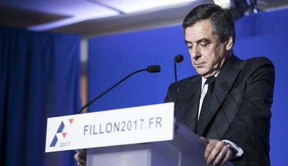 Fillon, imputado por malversación de fondos públicos