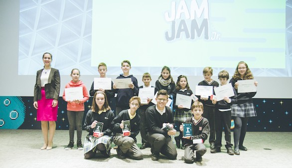 Más de 700 niños entre 9 y 13 años participan en la primera Game jam Junior de Talentum