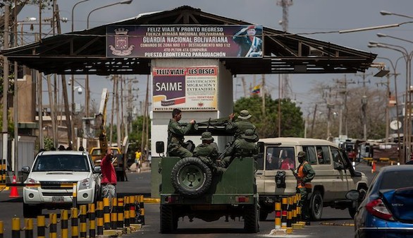 Colombia denuncia una violación del espacio aéreo por cazas venezolanos