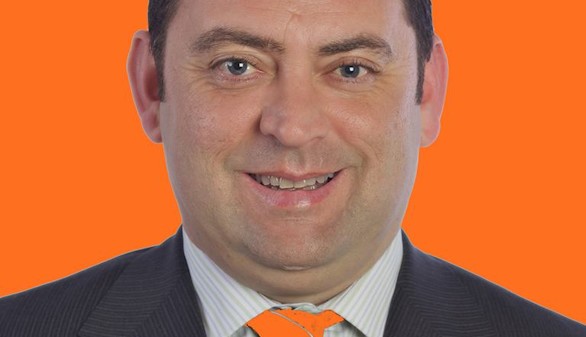 Un maestro de Jaén le disputará las primarias a Albert Rivera