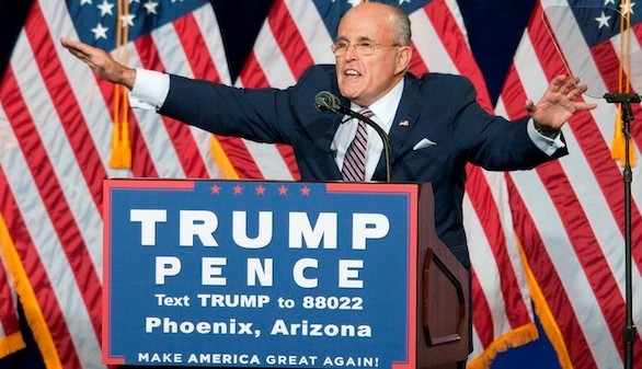 Giuliani se aparta de cualquier cargo en el equipo de Trump