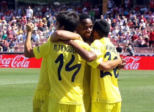Un Villarreal letal aprovecha errores del Granada y se afianza en zona alta