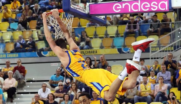 Liga Endesa. El Real Madrid escapa sobre la bocina de una jornada de sorpresas