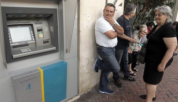 Primer golpe del corralito: los jubilados se quedan sin pensión