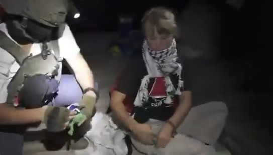 Israel difunde un vídeo de la detención de Greta Thunberg