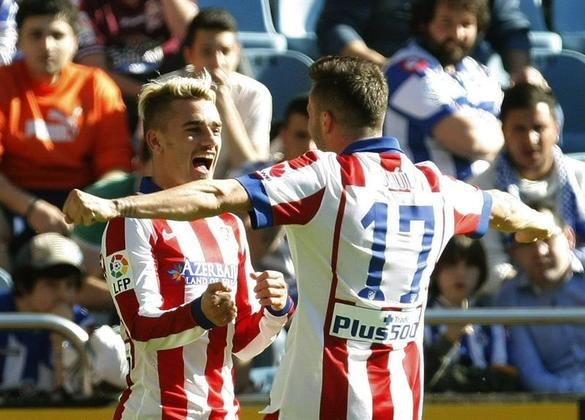 Griezmann da tres puntos al Atlético ante un Deportivo que no hace daño