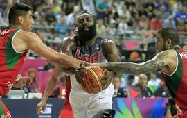 Curry apuntilla a México tras el descanso