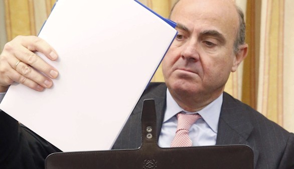 La deuda pública cae tres décimas respecto al primer trimestre