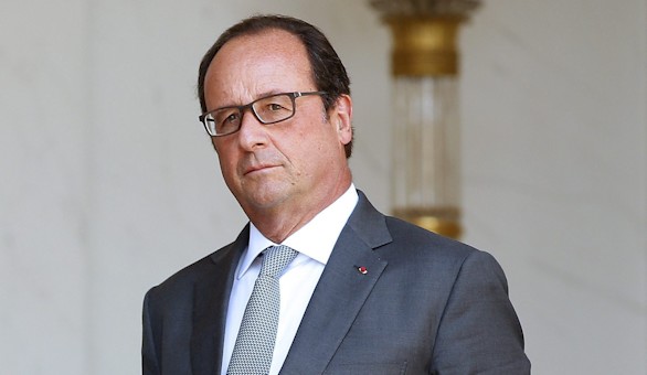 Hollande anuncia vuelos de reconocimiento contra Estado Islámico en Siria