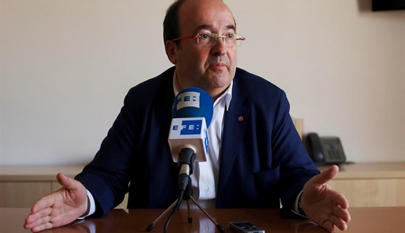 Iceta: Sánchez debería explorar una mayoría si Rajoy fracasa