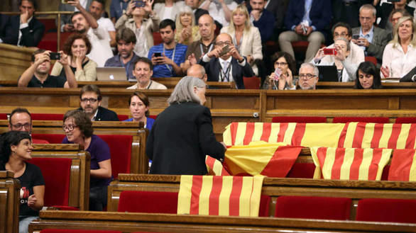 Desbandada en Podem tras la dimisión de Albano-Dante Fachin