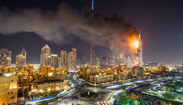 Un gran incendio en un hotel llena de humo el fin de año de Dubai