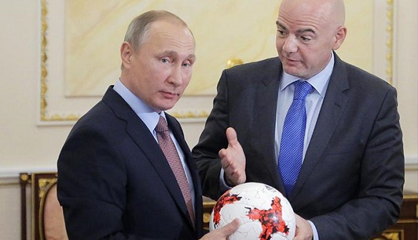 La FIFA anuncia que el VAR entrará en acción, con todo, en el Mundial de 2018