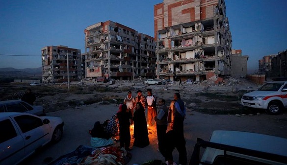 El terremoto azota la frontera Irán-Iraq y deja al menos 530 muertos