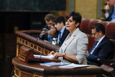 Pleno de alta tensión en el Congreso: del billete de Rufián a la espantada de Sánchez