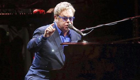 Elton John pide boicotear a Dolce&Gabbana por criticar a las familias gais