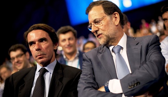 Mariano Rajoy contesta al ataque de José María Aznar sobre el déficit