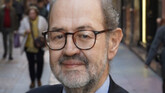 Juan Bas: 'La literatura ha de ser totalmente libre, provocadora si es menester'