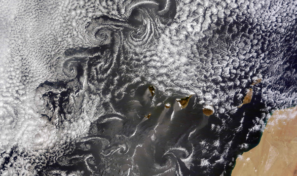 La NASA capta la belleza de los vórtices de Karman sobre Canarias