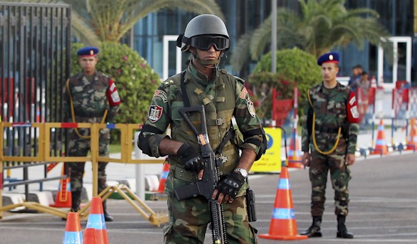 Los líderes árabes acuerdan la formación de una fuerza militar conjunta