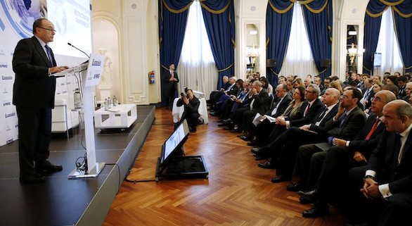 Linde advierte al Gobierno de que quedan asignaturas pendientes en Economía