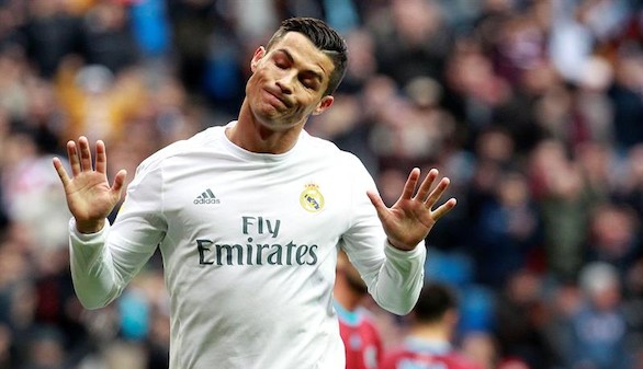 Benítez no halla compromiso pero sobrevive a la Real | 3-1