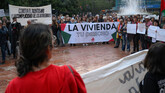 La acampada de vivienda en Oviedo denuncia un encontronazo con un 'grupúsculo fascista'