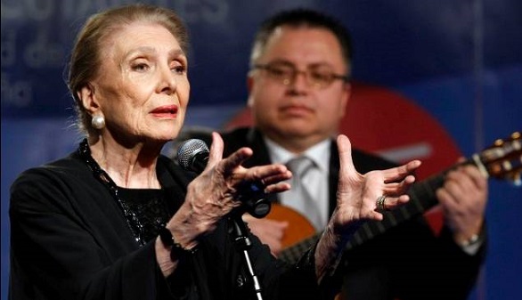 Muere María Dolores Pradera, la gran dama de la canción