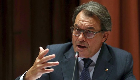 Mas esgrime una conspiración del Estado contra él