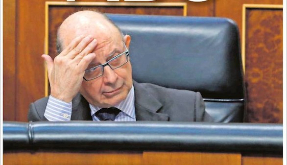 Piden la cabeza de Montoro