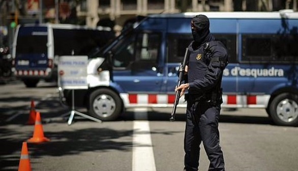 La Fiscalía ordena a las FFSS, incluidos los Mossos, actuar