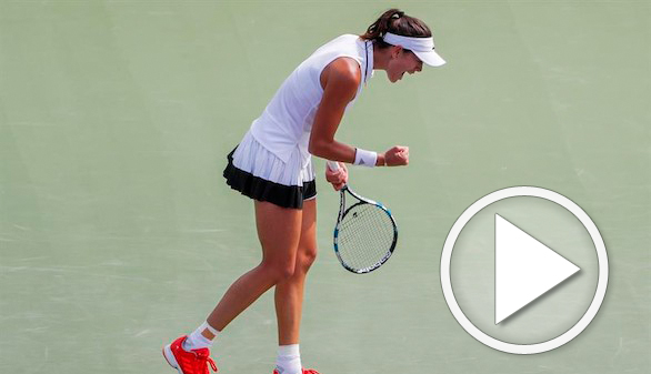 Abierto de Miami. Muguruza nada en la tormenta y remonta a McHale | 0-6/7-6/6-4